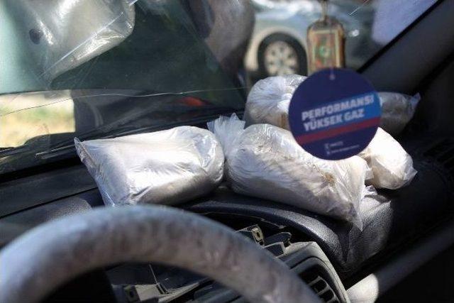 Gaziantep&rsquo;te 3 Kilo Eroin Ele Ge&ccedil;irildi 1