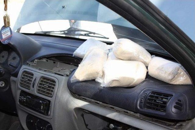 Gaziantep&rsquo;te 3 Kilo Eroin Ele Ge&ccedil;irildi 2