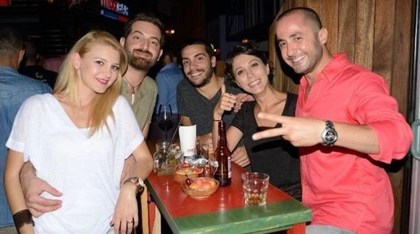 Karpuz Bar İkinci Yılını Kutladı