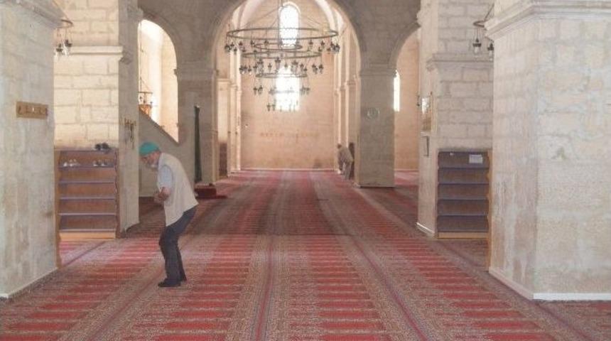 Silvan Selahaddin-i Eyyubi Camii&rsquo;nde Ramazan Hazırlıkları