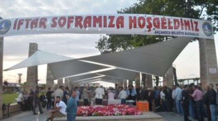 Ak&ccedil;akoca&rsquo;da İftar &Ccedil;adırı 10 Farklı Adreste Kurulacak