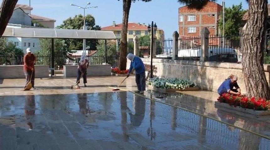 İbadethanelerde Ramazan Temizliği
