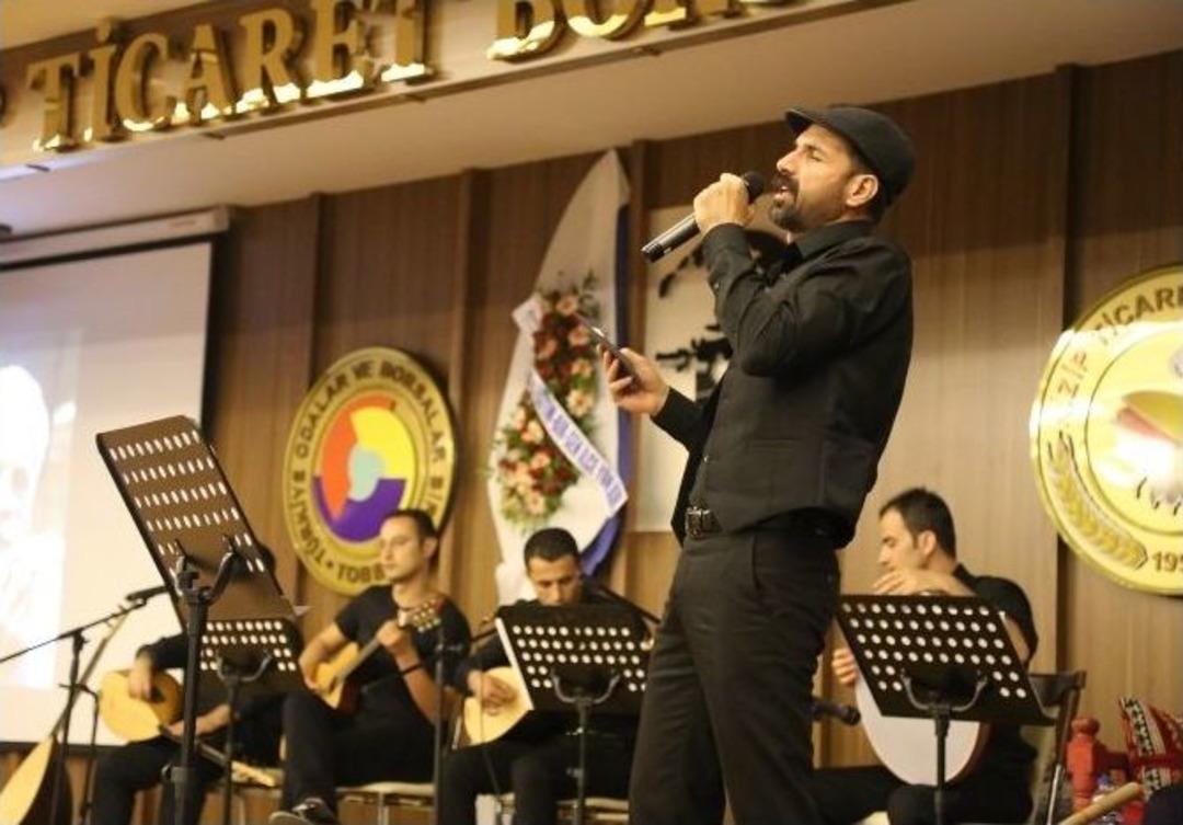 &Ouml;ğretmenlerden &rsquo;&rsquo;şiir Ve M&uuml;zik Dinletisi&rsquo;&rsquo;