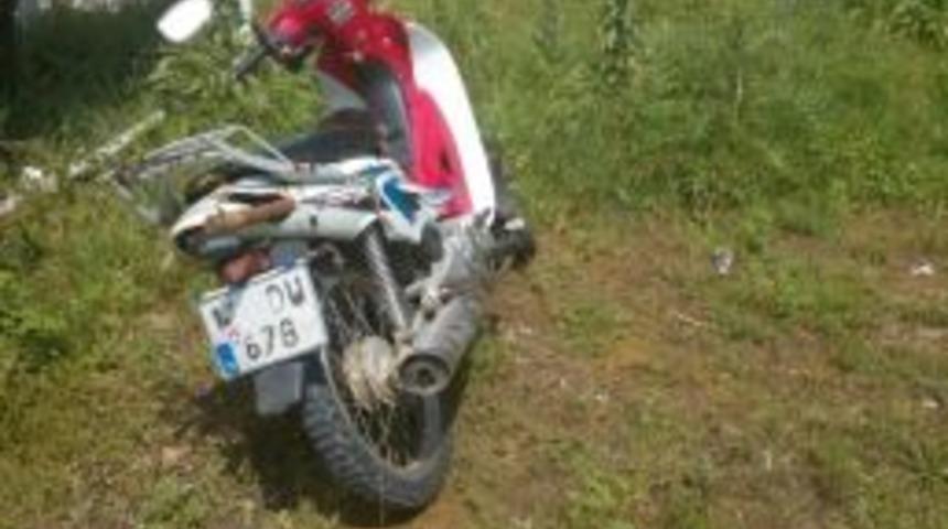 Boz&uuml;y&uuml;k&rsquo;te Trafik Kazası, 2 Yaralı