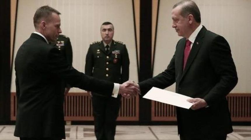 Litvanya B&uuml;y&uuml;kel&ccedil;isi'nden G&uuml;ven Mektubu