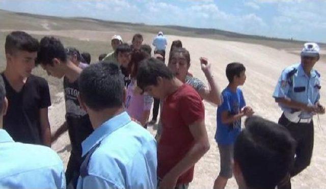 Kazada Hafif Yaralandı, Annesinin Israrına Rağmen Hastaneye Gitmeyi Kabul Etmedi 1