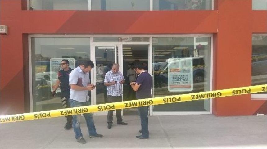 Bağcılar&rsquo;da Pompalı T&uuml;fekli Banka Soygunu