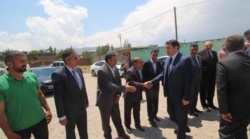 Doğubayazıt&rsquo;ta Hacı Mehmet Avcı Camisi İbadete A&ccedil;ıldı