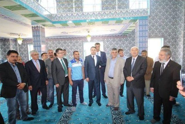Doğubayazıt&rsquo;ta Hacı Mehmet Avcı Camisi İbadete A&ccedil;ıldı 2