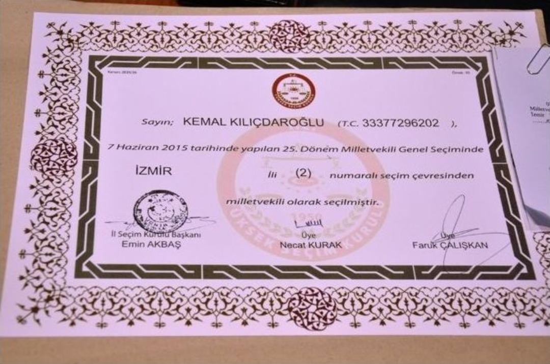 Kemal Kılı&ccedil;daroğlu&rsquo;nun Mazbatası Alındı