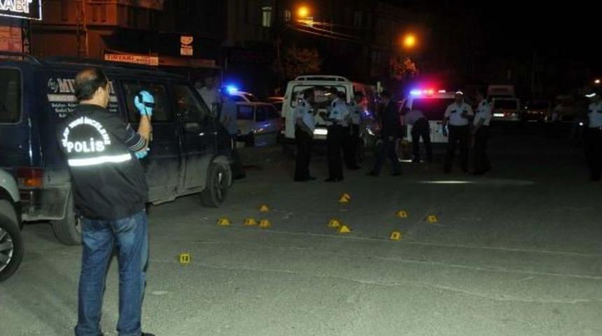 Alacaklısına Tabancayla Peş Peşe Ateş A&ccedil;ıp Ka&ccedil;tı