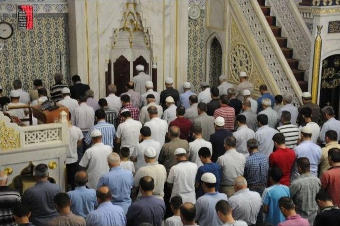 Batmanlı Kadınlar Ramazan&rsquo;ın Barışa Ve Kardeşliğe Vesile Olmasını Dilediler