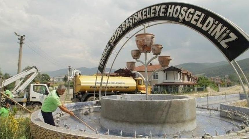 Başiskele&rsquo;de Kent Mobilyaları Bakıma Alındı