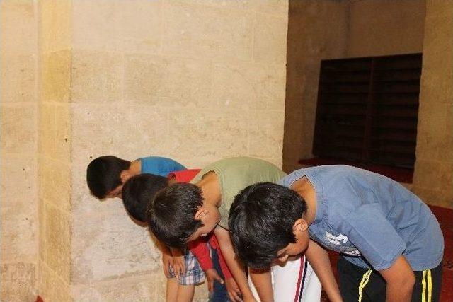 Mardin’de İlk Teravih Namazı Kılındı