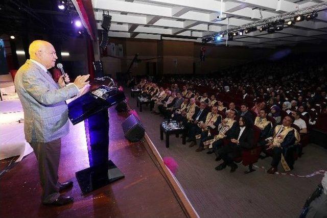 Avukatlar Nazım Hikmet’te Mezun Oldu