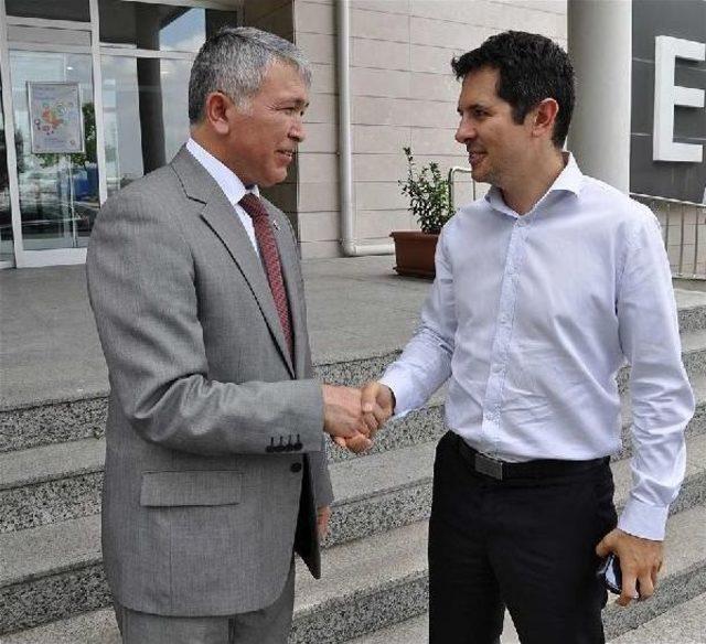Bulgaristan, Sınırdaki Tel Örgüyü Uzatıyor 1