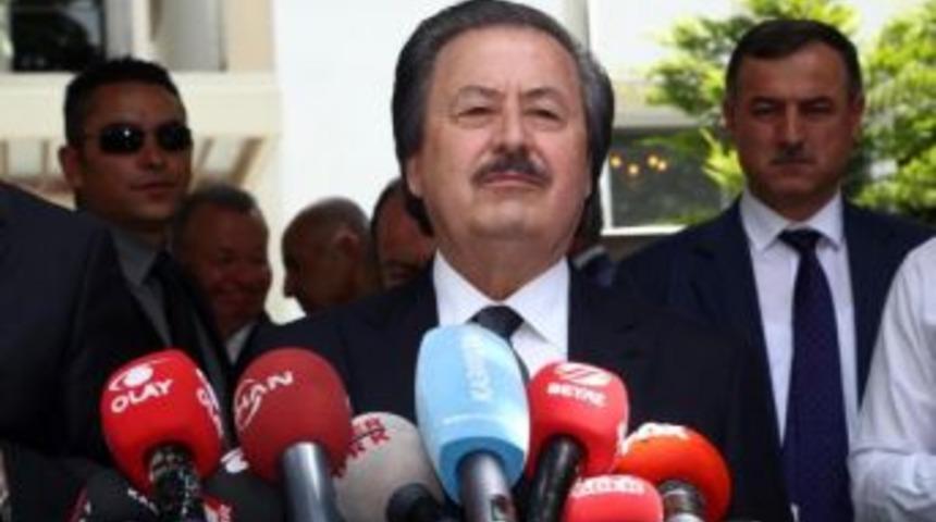 Cavit &Ccedil;ağlar: 13 Yaşındayken Babamı Kaybettim, Demirel Babam Oldu