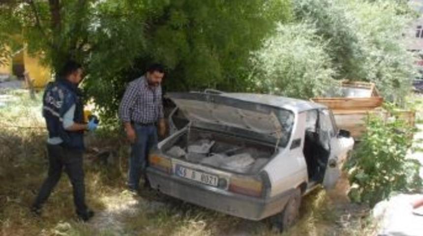 &Ccedil;alınan Otomobil Terk Edilmiş Olarak Bulundu
