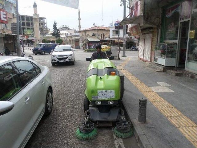 Kilis’te Temizlik Seferberliğine Ramazan Da Devam Ediyor