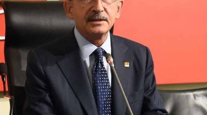 Kılı&ccedil;daroğlu Il Başkanları Toplantısına Katıldı