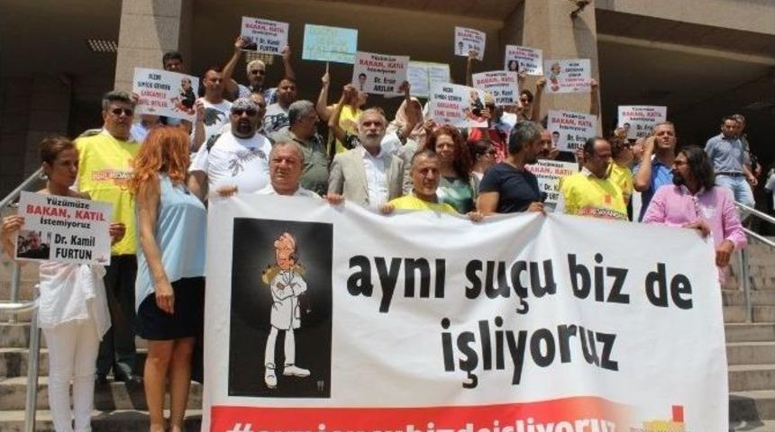 Sağlık&ccedil;ılar Kendilerini İhbar Etti