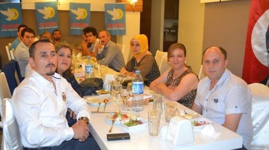 Ulus-der&rsquo;den Dayanışma Yemeği