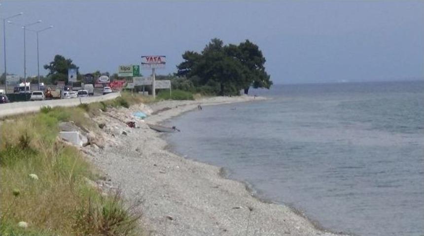 Sahiller Ramazanın İlk G&uuml;n&uuml; Boş Kaldı