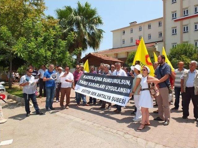 Eğitim-sen’den Kadrolaşmaya Tepki Eylemi