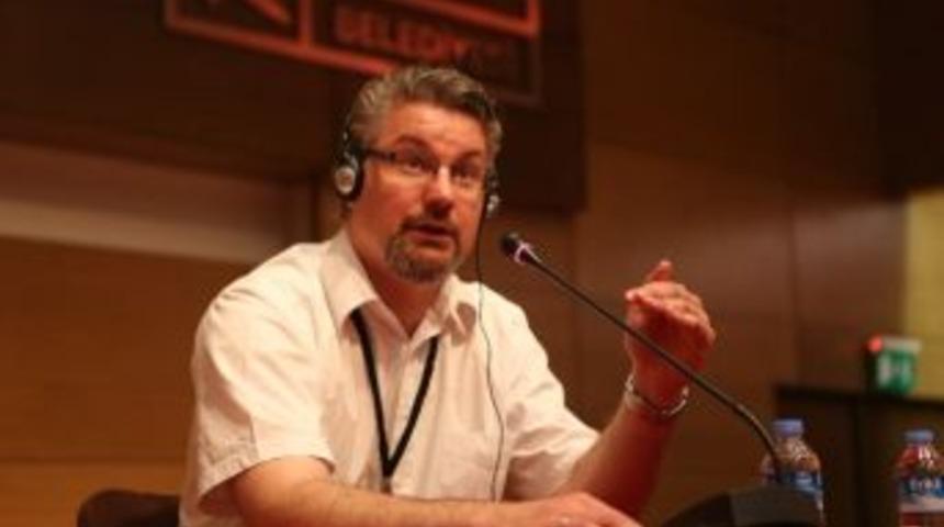 Yaşlılıkta Zihinsel D&uuml;zeyin Korunması Sempozyumu