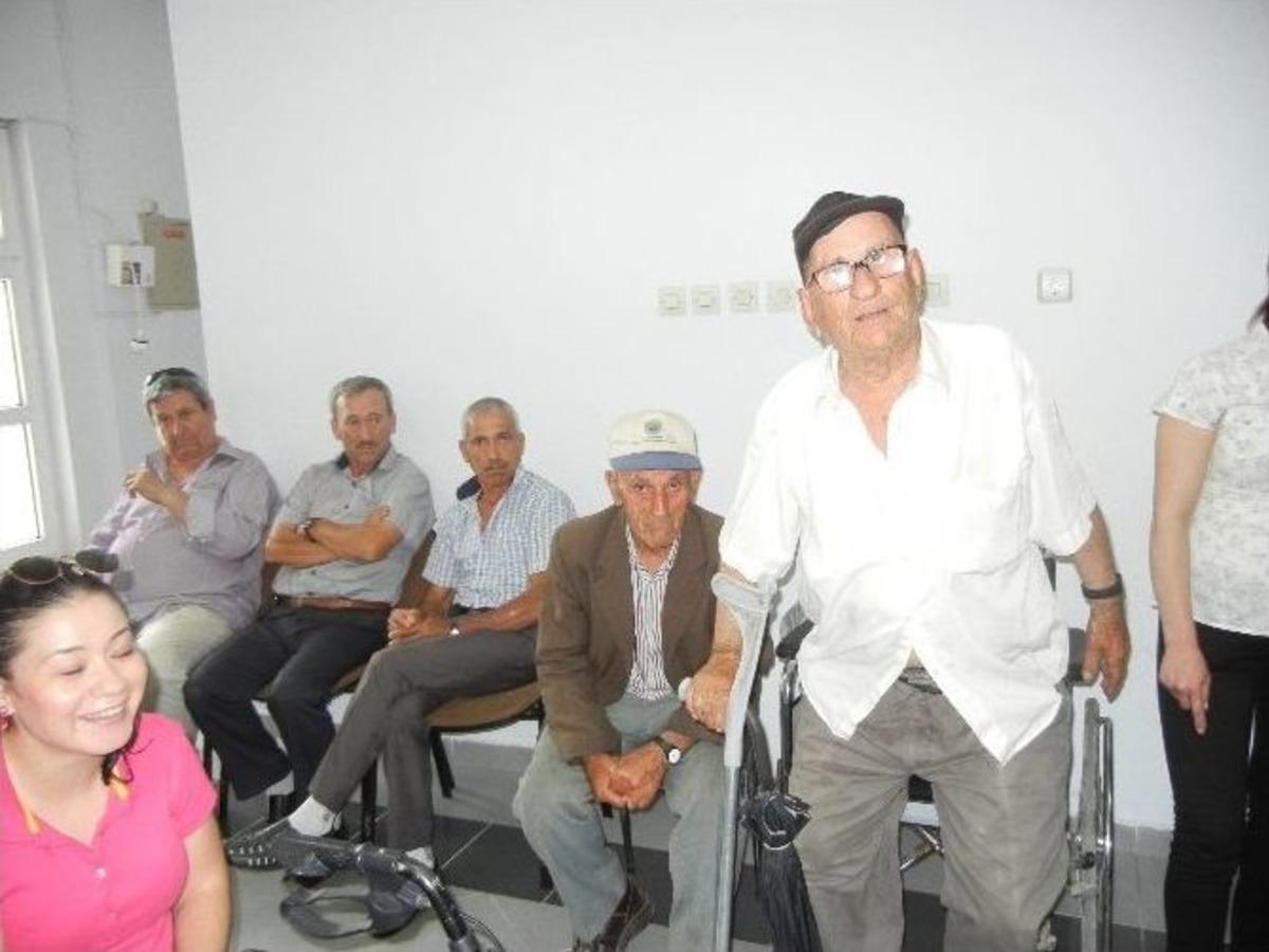 Edremit&rsquo;te Engellilerin Y&uuml;z&uuml; G&uuml;ld&uuml;