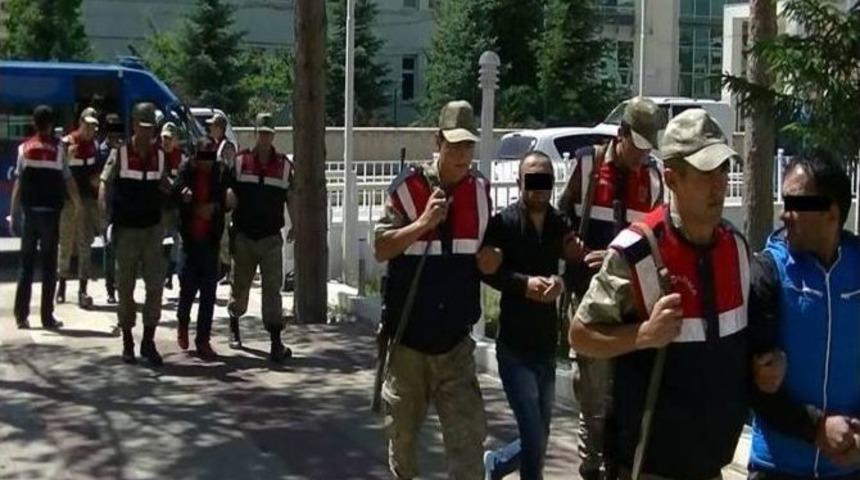 Jandarmadan Uyuşturucu Tacirlerine Eş Zamanlı Operasyon