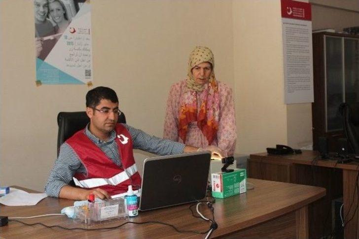 Suriyeliler, Biometrik Kayıt Sistemiyle Kayıt Altına Alınıyor G2