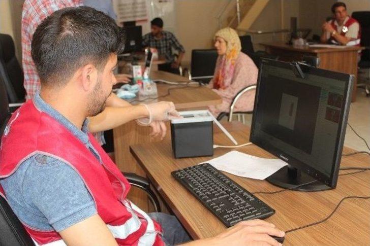 Suriyeliler, Biometrik Kayıt Sistemiyle Kayıt Altına Alınıyor G5