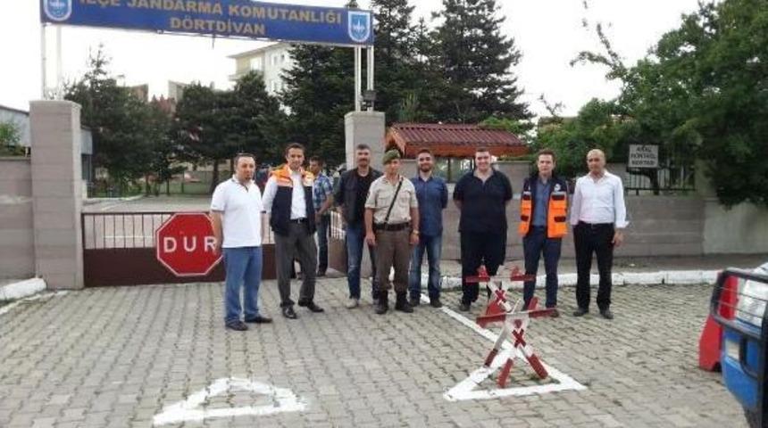 Orman Yolunda Kayboldular