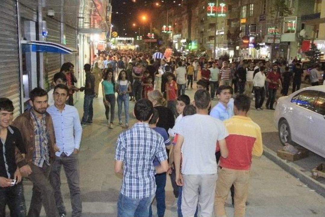 &Ouml;zel Haber-hakkari&rsquo;deki Ramazan Geceleri Renkli G&ouml;r&uuml;nt&uuml;lere Sahne Oldu