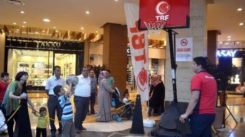 Piazza&rsquo;da Hem Spor Hem Eğlence