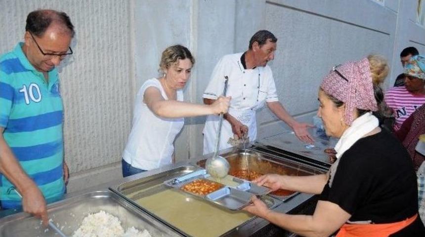 Seferihisar&rsquo;da İftar Geleneği