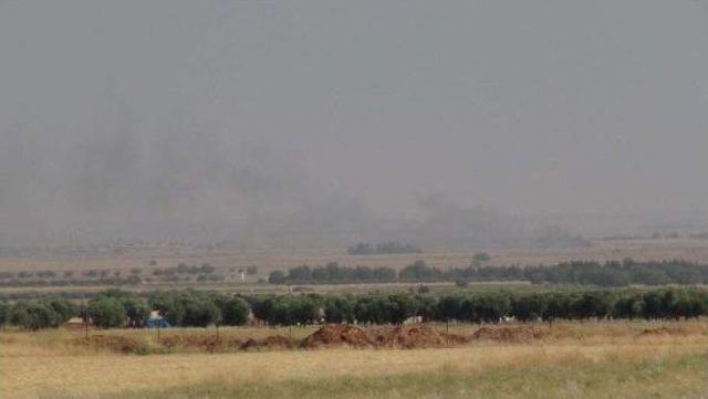 Kilis Sınırında Işid Ile Muhalif Gruplar Aralıklarla Çatışıyor