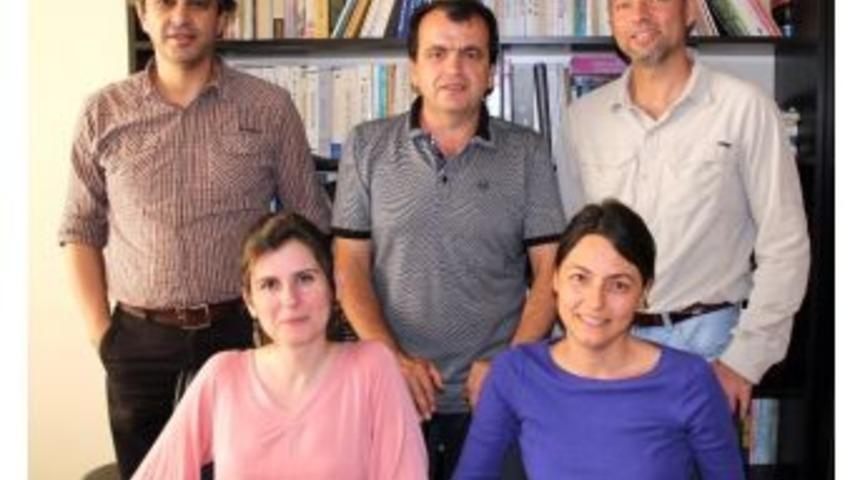 D&uuml;nyada Ve T&uuml;rkiye&rsquo;de Bir İlk