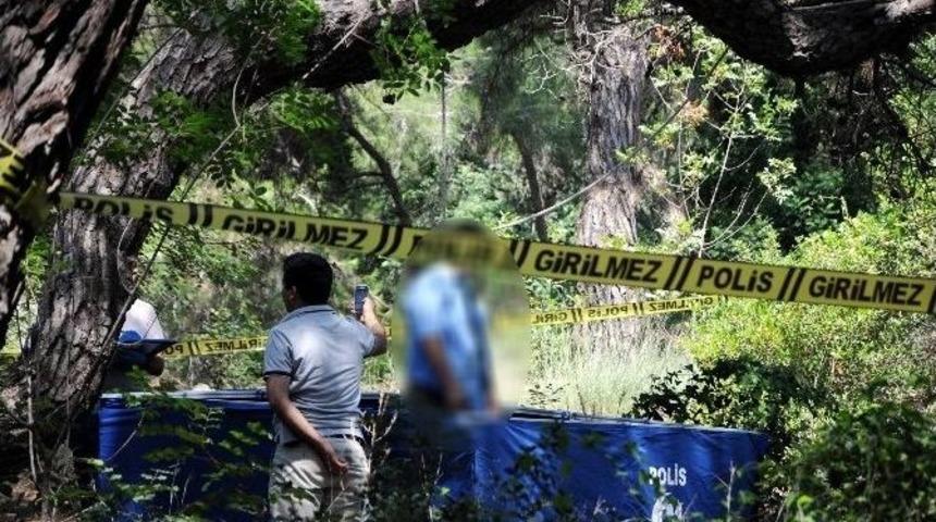 Antalya&rsquo;da Emlak&ccedil;ı İple İntihar Etti