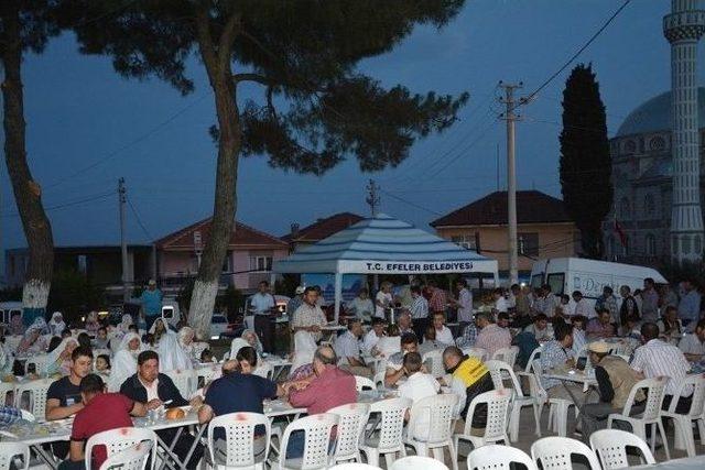 Efeler Belediyesi İlk İftarını Eğrikavak Mahallesi&rsquo;nde Verdi 1