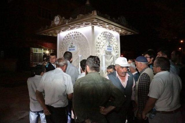 Kocasinan İkram Çeşmesi’nden Ramazan Şerbeti Akıyor