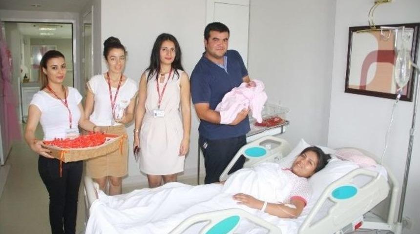 &Ccedil;ifte Sevin&ccedil; Yaşadılar