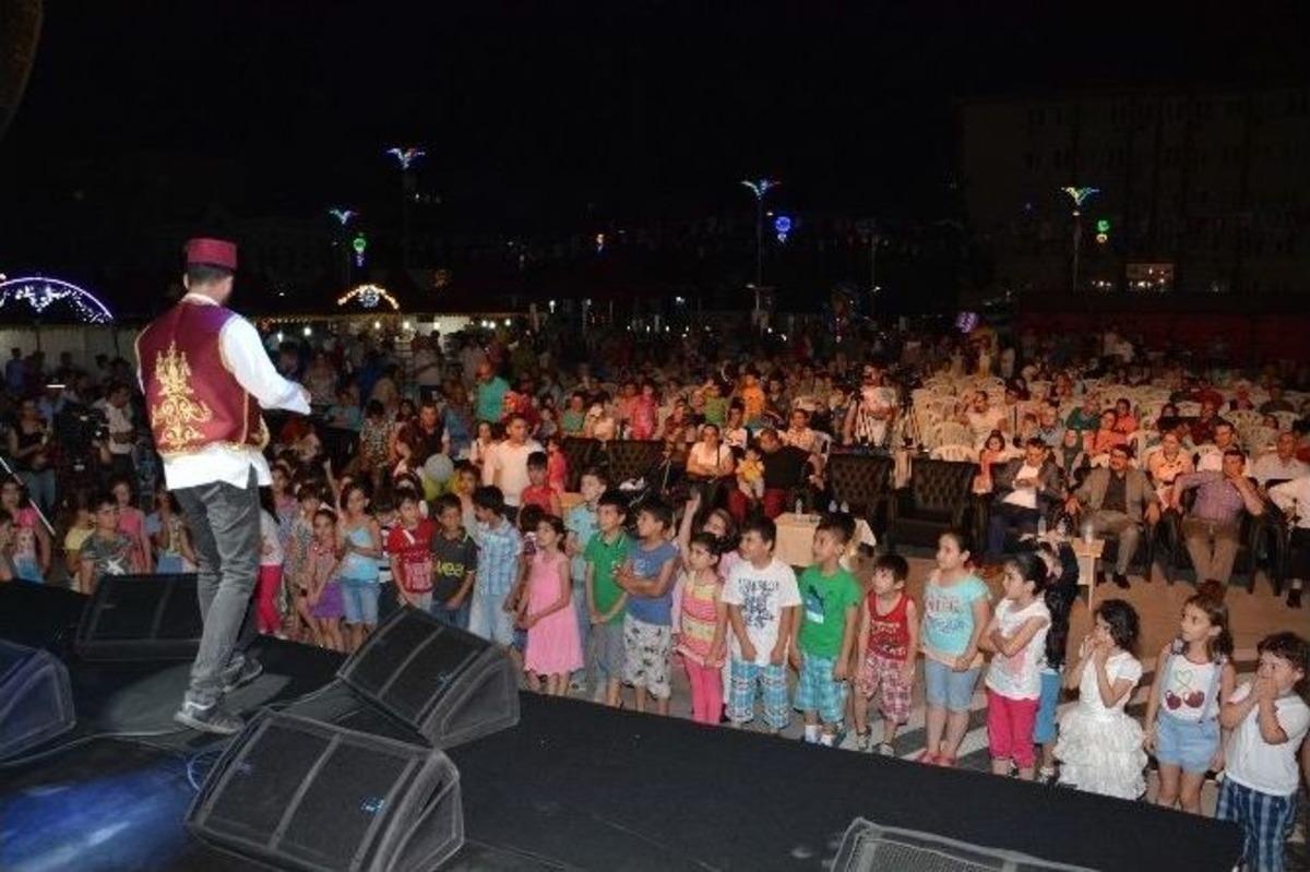 Şehzadeler Ramazan Gecelerine Renk Kattı