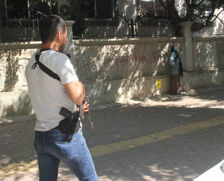 30 Ağustos'ta yüzü kapalı kadın alarmı! Terörle mücadele ekipleri çağrıldı G5