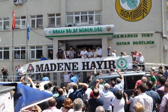 Artvin&rsquo;De &Ccedil;evreciler Yine Sokakta 3