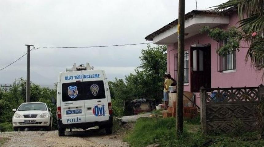 Sakarya&rsquo;da Bir Kişi Silahla İntihar Etti