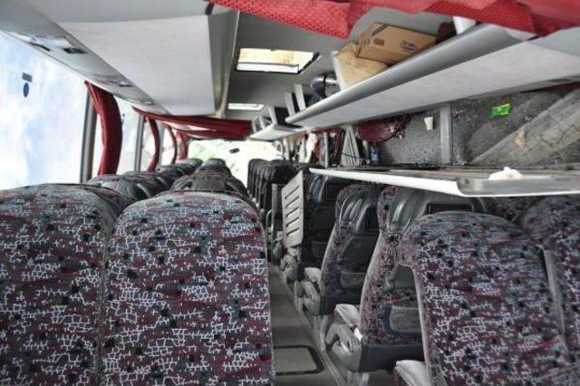 İki Otob&uuml;s &Ccedil;arpıştı; 46 Yaralı (2)- Yeniden 3