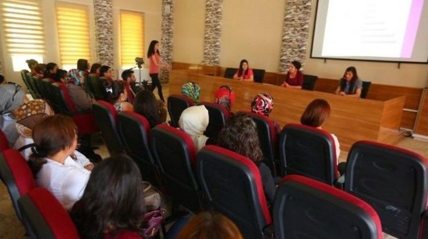 Edremit Belediyesi Kadın Veri Tabanını A&ccedil;ıkladı