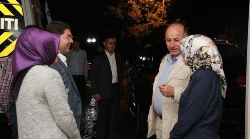 Vali Azizoğlu Huzurevi Sakinleriyle İftarda Buluştu